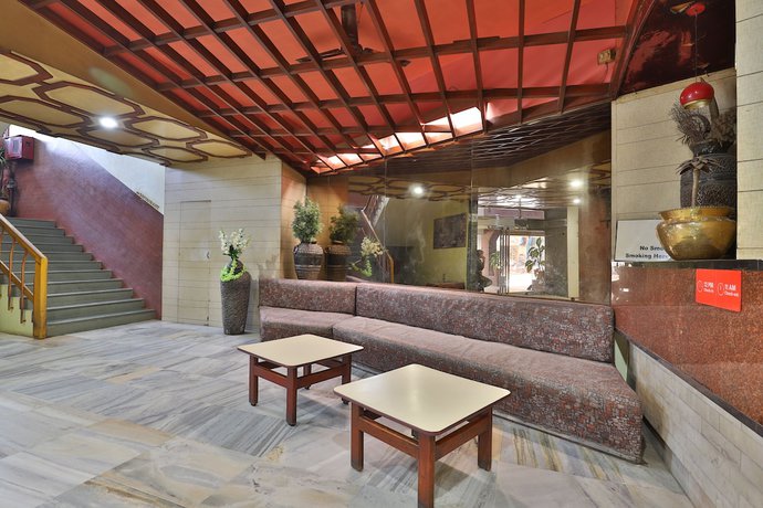 Imagen de los interiores del Hotel OYO 24534 President. Foto 14