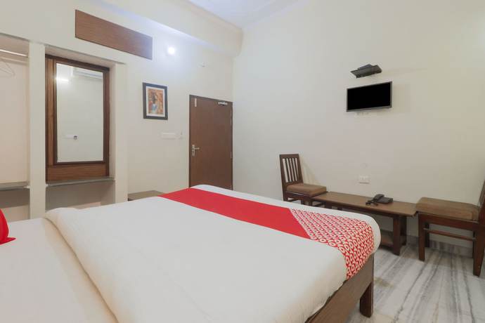 Imagen de la habitación del Hotel OYO 24535 Payas. Foto 9