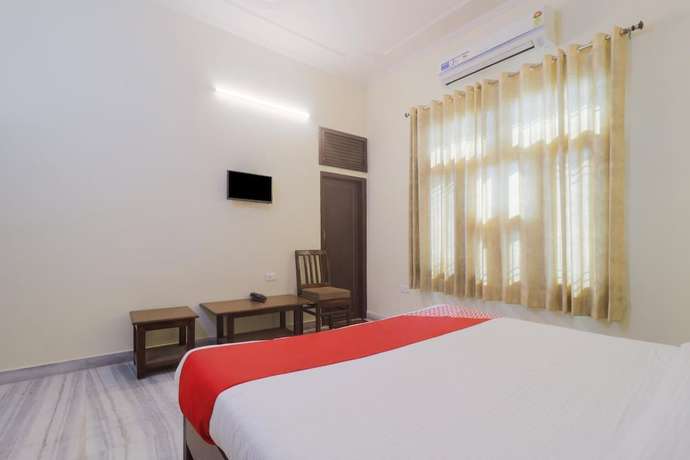 Imagen de la habitación del Hotel OYO 24535 Payas. Foto 12