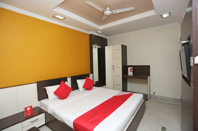 Imagen de la habitación del Hotel OYO 24646 Gaurav Palace. Foto 9