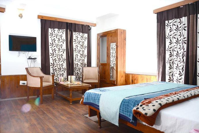 Imagen de la habitación del Hotel OYO 24832 Rajhans. Foto 4