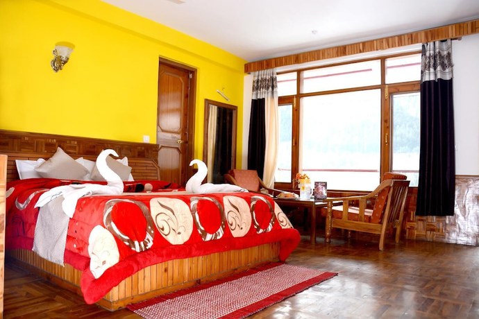 Imagen de la habitación del Hotel OYO 24832 Rajhans. Foto 11