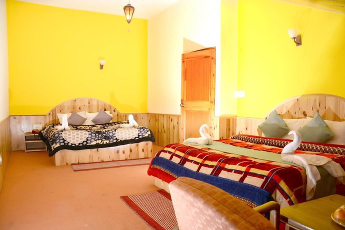 Imagen de la habitación del Hotel OYO 24832 Rajhans. Foto 12