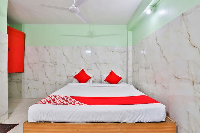 Imagen de la habitación del Hotel OYO 24833 Silver. Foto 13