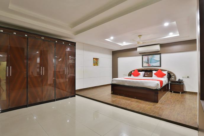 Imagen general del Hotel OYO 2494 Shree Plaza. Foto 1