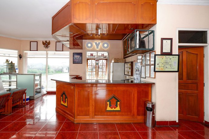 Imagen de los interiores del Hotel OYO 2495 Wijaya. Foto 18