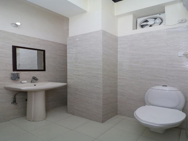 Imagen de la habitación del Hotel OYO 24951 Vaibhav Palace. Foto 3