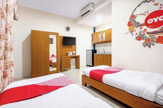 Imagen de la habitación del Hotel OYO 250 De\'gadri Ndalem. Foto 14