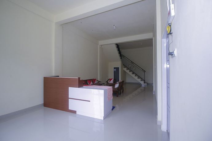 Imagen de los interiores del Hotel OYO 2555 Diva Residen Syariah, Jambi. Foto 18