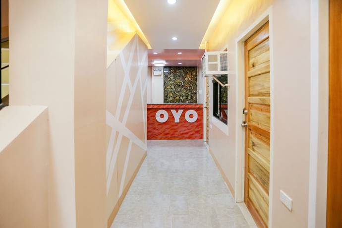 Imagen de los interiores del Hotel OYO 257 Jrja Suites. Foto 13