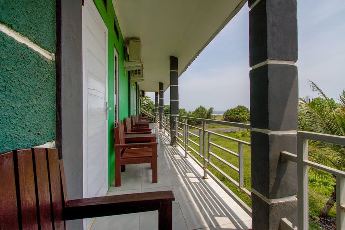 Imagen de los exteriores del Hotel OYO 2588 Pondok Romeo Syariah. Foto 16