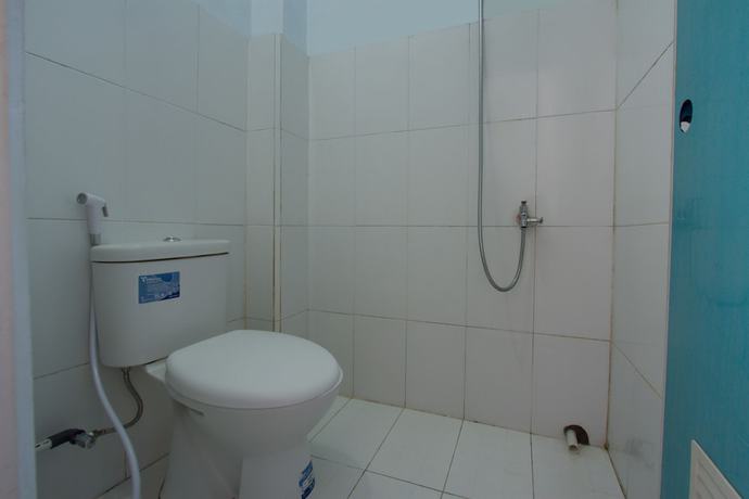 Imagen de la habitación del Hotel OYO 2588 Pondok Romeo Syariah. Foto 11