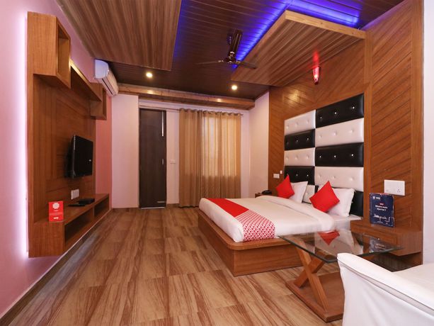 Imagen de la habitación del Hotel OYO 26137 Shyam Regency. Foto 10