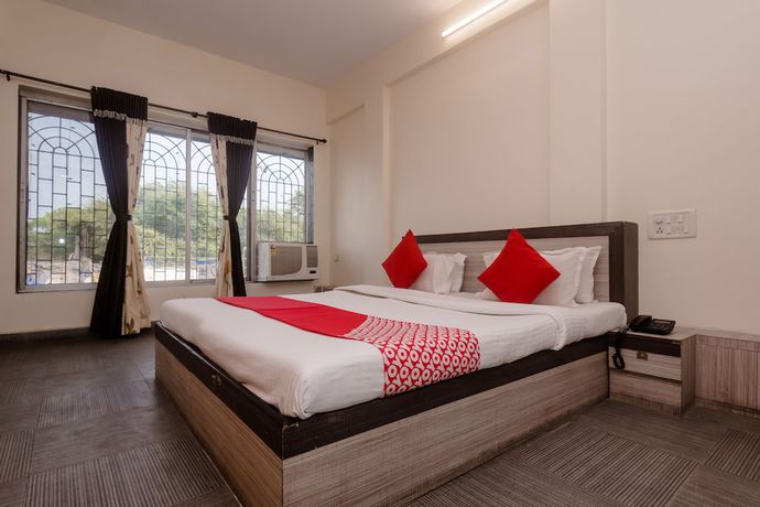 Imagen de la habitación del Hotel OYO 26206 Paras. Foto 10