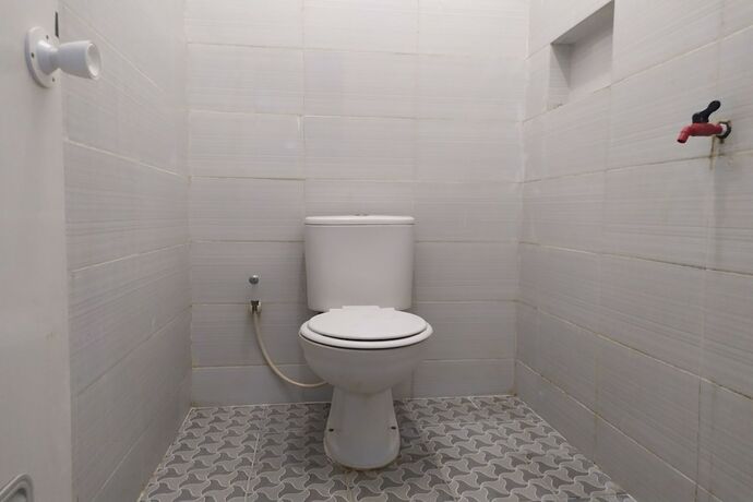 Imagen general del Hotel OYO 2654 Yulia Guesthouse. Foto 8