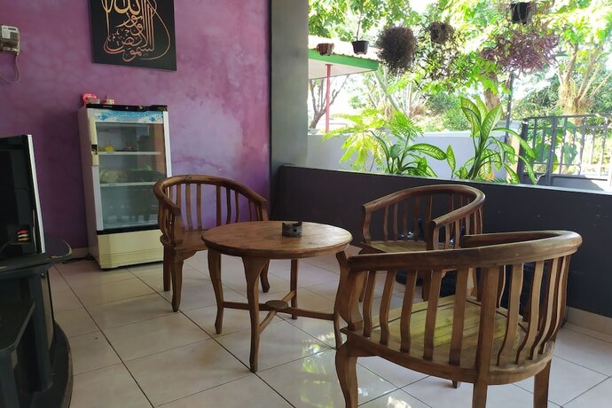 Imagen general del Hotel OYO 2654 Yulia Guesthouse. Foto 10
