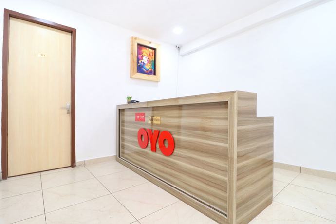 Imagen de los interiores del Hotel OYO 26606 R K Grand. Foto 20