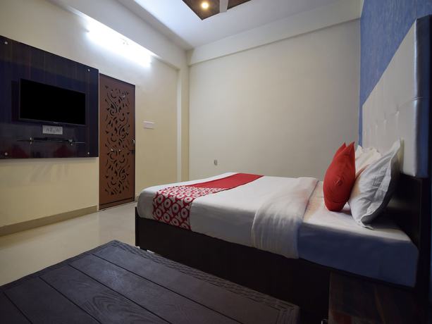 Imagen de la habitación del Hotel OYO 26659 Parmanand Garden. Foto 5