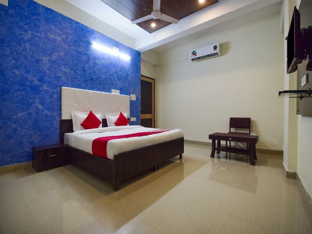 Imagen de la habitación del Hotel OYO 26659 Parmanand Garden. Foto 11