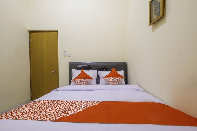 Imagen de la habitación del Hotel OYO 2674 Siliwangi Guest House Syariah. Foto 5