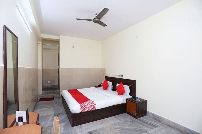Imagen de la habitación del Hotel OYO 26808 Shree Ram Residency. Foto 12
