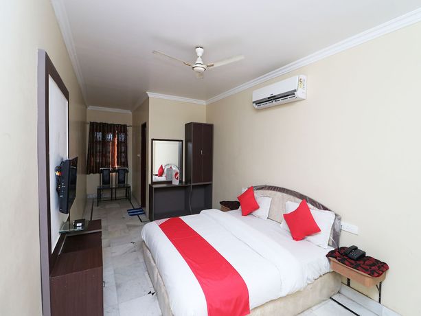 Imagen de la habitación del Hotel OYO 26824 Shagun Palace. Foto 11