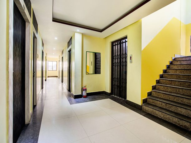 Imagen de los interiores del Hotel OYO 26889 Shree Vishnu Regency. Foto 14