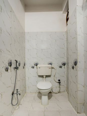 Imagen de la habitación del Hotel OYO 26889 Shree Vishnu Regency. Foto 2