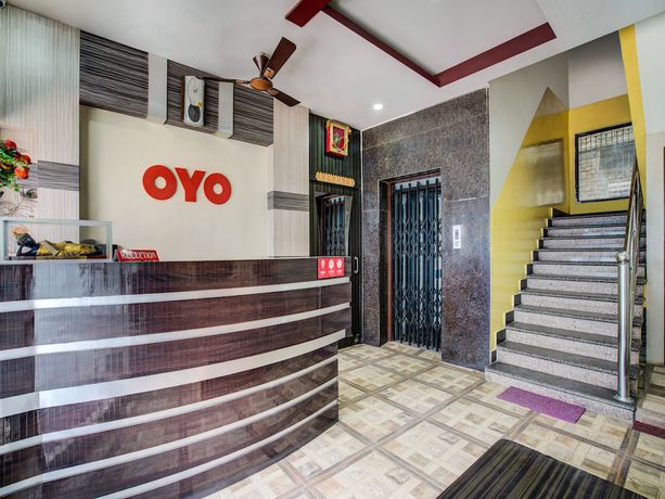 Imagen de los interiores del Hotel OYO 26889 Shree Vishnu Regency. Foto 17