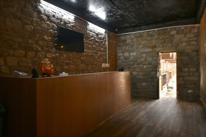 Imagen de los interiores del Hotel OYO 26982 The Stay (luxury Chalet). Foto 20