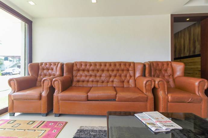 Imagen de los interiores del Hotel OYO 26990 Ivory Grande. Foto 20