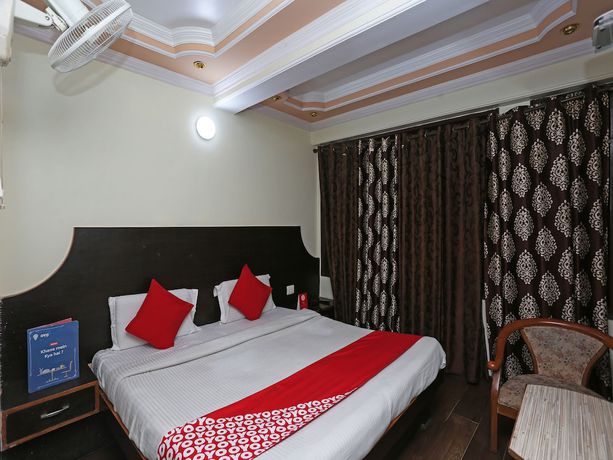 Imagen de la habitación del Hotel OYO 27002 H S R Ram Bazaar. Foto 9