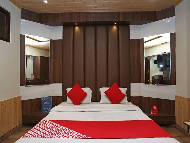 Imagen de la habitación del Hotel OYO 27002 H S R Ram Bazaar. Foto 10