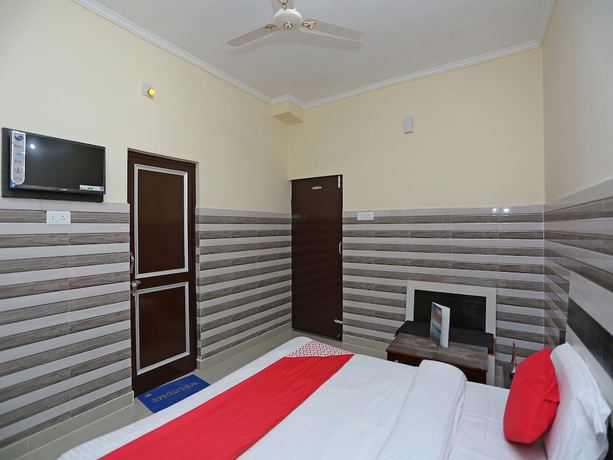 Imagen de la habitación del Hotel OYO 27054 New Sundaram. Foto 12