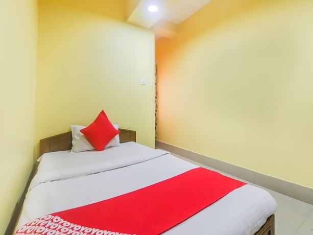 Imagen de la habitación del Hotel OYO 27073 Grand Silicon. Foto 11