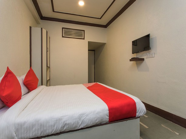 Imagen de la habitación del Hotel OYO 2760 Chanakya. Foto 8