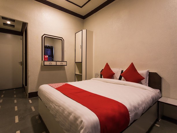 Imagen de la habitación del Hotel OYO 2760 Chanakya. Foto 15