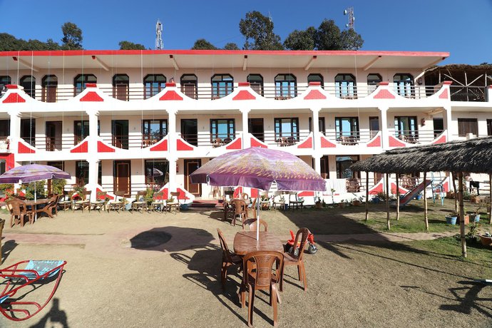 Imagen general del Hotel OYO 27612 Maitri Holiday Home. Foto 1