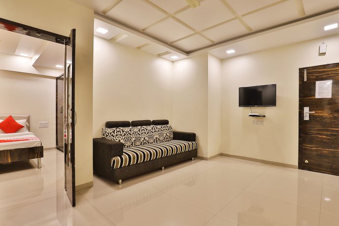 Imagen de los interiores del Hotel OYO 27633 Dan. Foto 19