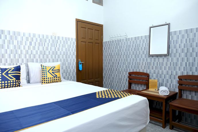 Imagen de la habitación del Hotel OYO 2766 Kezia Kost. Foto 2