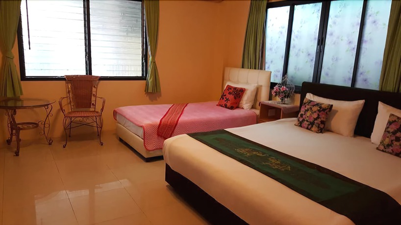 Imagen de la habitación del Hotel OYO 278 Fortune Pattaya Resort. Foto 11