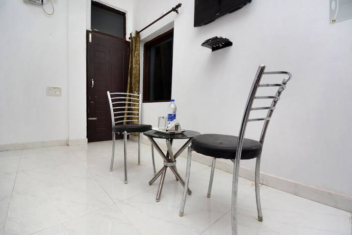 Imagen de la habitación del Hotel OYO 27801 Kings Landing. Foto 15