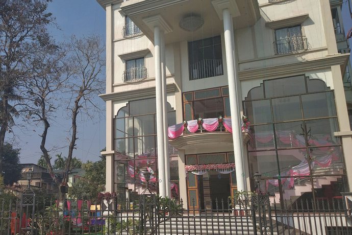 Imagen general del Hotel OYO 27907 Greater Kailash The Palace. Foto 1