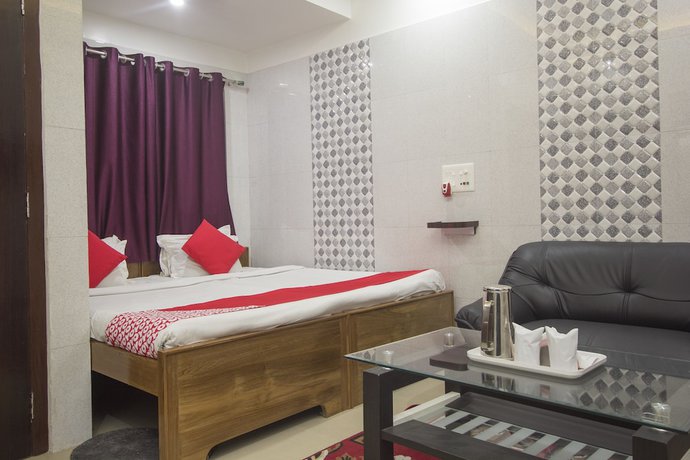 Imagen de la habitación del Hotel OYO 27907 Greater Kailash The Palace. Foto 10