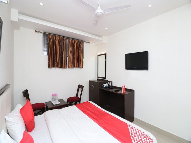 Imagen de la habitación del Hotel OYO 27921 Shalimar. Foto 3
