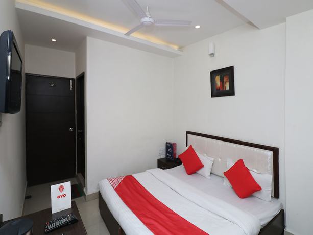 Imagen de la habitación del Hotel OYO 27921 Shalimar. Foto 5