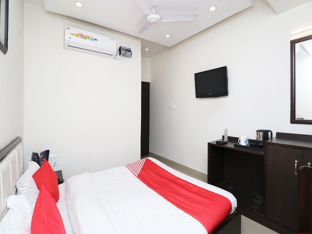 Imagen de la habitación del Hotel OYO 27921 Shalimar. Foto 7