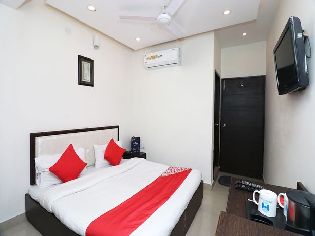 Imagen de la habitación del Hotel OYO 27921 Shalimar. Foto 15