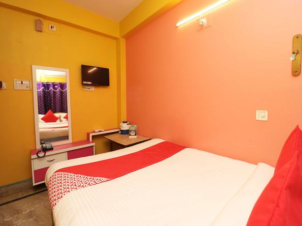 Imagen de la habitación del Hotel OYO 27996 Green Park. Foto 6