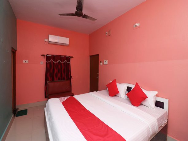 Imagen de la habitación del Hotel OYO 27996 Green Park. Foto 12